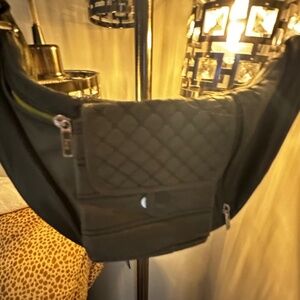Lug Boomerang Travel Crossbody Olive Green